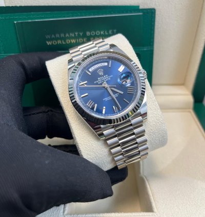 Rolex Day-date 40 White Gold Day-date 40 Watch - Fluted Bezel - Blue Bevelled Roman Dial - 228239