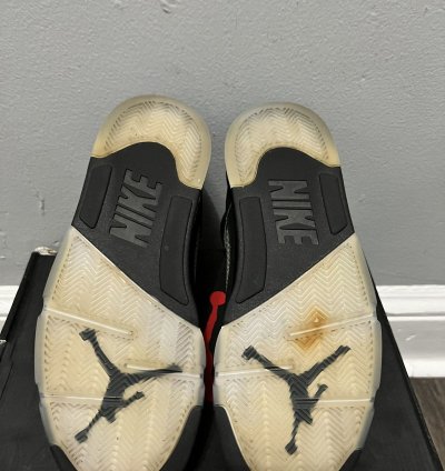 Jordan 5 Black Metallic