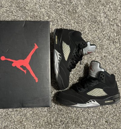 Jordan 5 Black Metallic 2016