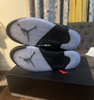 Jordan 5 Black Metallic Reimagined