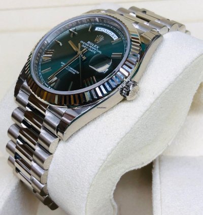 Rolex Day-date 40 White Gold Green Roman Dial 40mm