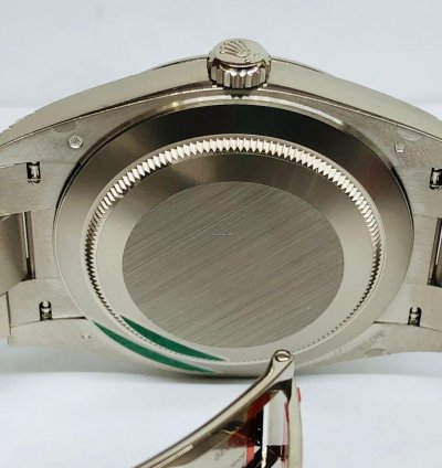 Rolex Day-date 40 White Gold Green Roman Dial 40mm