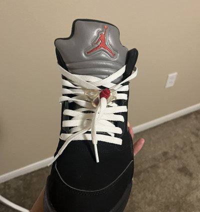 Jordan 5 Black Mettalic