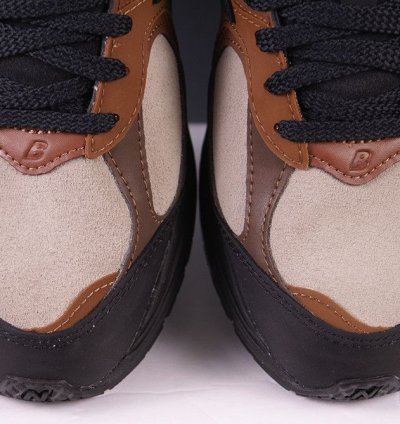2022 The Basement New Balance 2002r Earth Brown Black