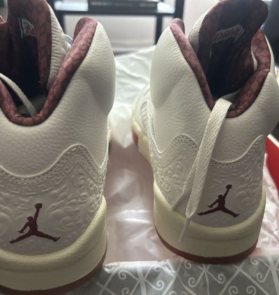 Jordan 5 El Grito