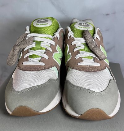 580 Cream Green