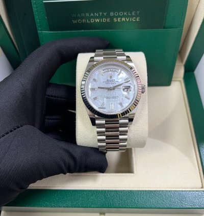 Rolex Day-date 40 White Gold Mother Of Pearl Diamond Dial 228239