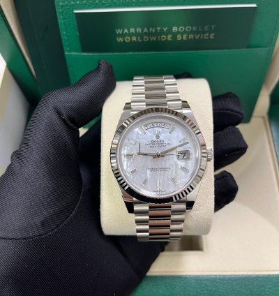 Rolex Day-date 40 White Gold Mother Of Pearl Diamond Dial 228239