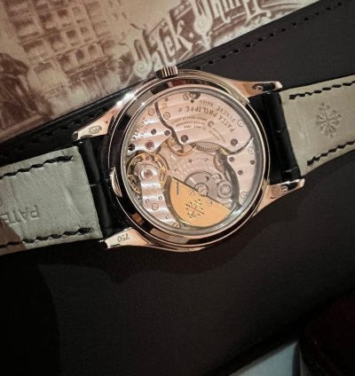 Patek Philippe Perpetual Calendar 3940g - Perpetual Calendar White Roman Dial 18k White Gold Rare Excellent With Pp Watch Winder Wallet Archive Extract