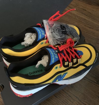 801 Gore-tex The Apartment Toucan