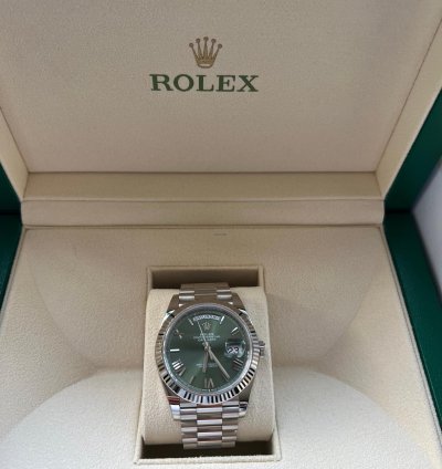 Rolex Day-date 40 White Gold Olive Anniversary Dial