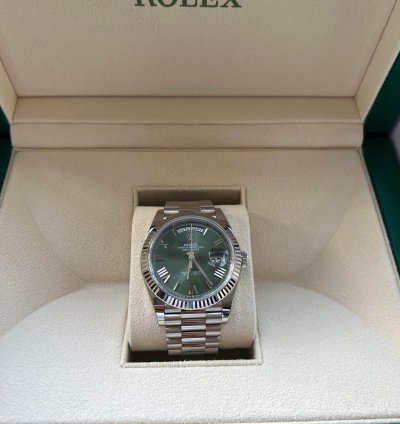 Rolex Day-date 40 White Gold Olive Anniversary Dial