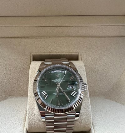 Rolex Day-date 40 White Gold Olive Anniversary Dial