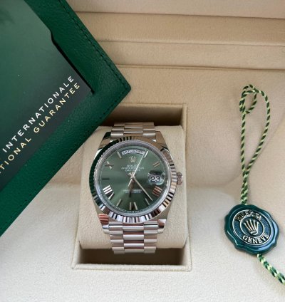 Rolex Day-date 40 White Gold Olive Anniversary Dial