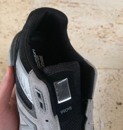 990 V5 In Grey Black