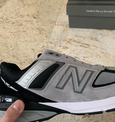 990 V5 In Grey Black