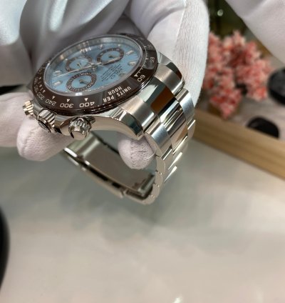 Rolex Daytona Platinum new Unworn Piece Of The First Platinum Daytona Discontinued