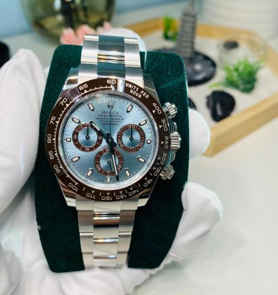 Rolex Daytona Platinum new Unworn Piece Of The First Platinum Daytona Discontinued