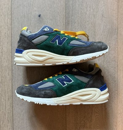 990v2