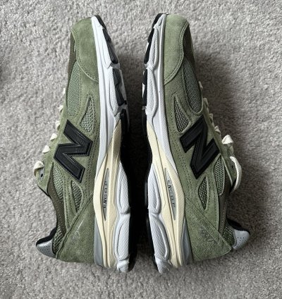 990v3 Olive