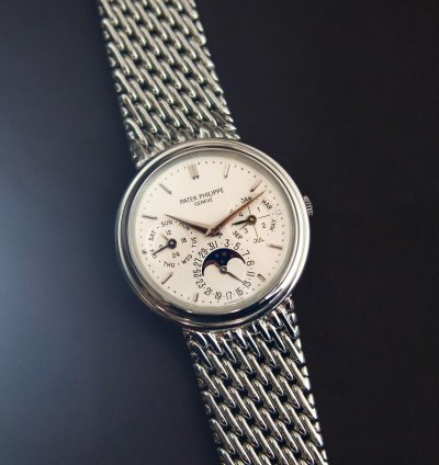 Patek Philippe Perpetual Calendar 3945 1g