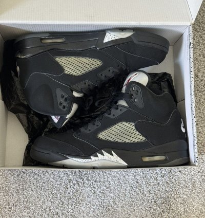 Jordan 5 Metallic 2016