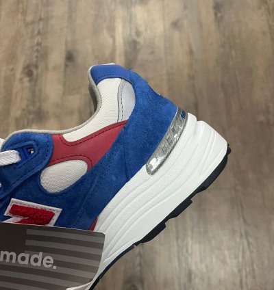 992 Trainer In Multicolor