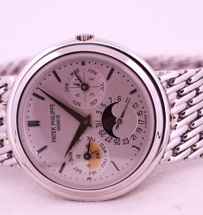Patek Philippe Perpetual Calendar 3945 1g-013