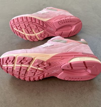 993 Joe Freshgoods Powder Pink