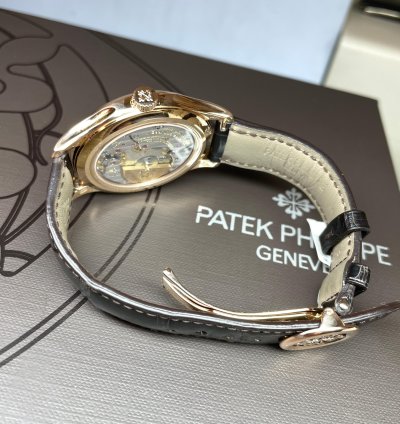 Patek Philippe Perpetual Calendar 39mm Rose Gold Ref 5327r-001