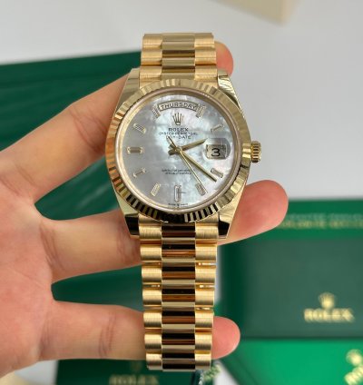 Rolex Day-date 40 White Mother Of Pearl Diamonds Dial