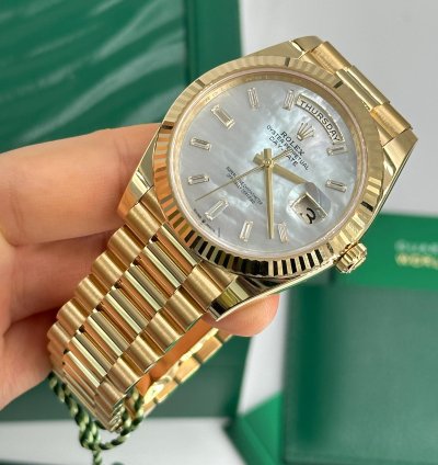Rolex Day-date 40 White Mother Of Pearl Diamonds Dial