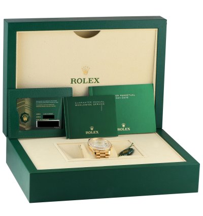 Rolex Day-date 40 White Mother-of-pearl Diamond Dial Yellow Gold President Watch 228348rbr