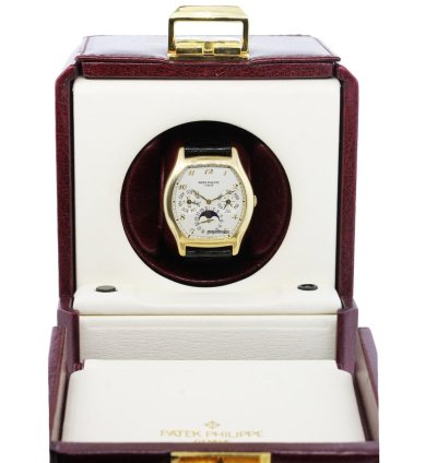 Patek Philippe Perpetual Calendar 5040j 18k Yellow Gold Perpetual Calendar Watch