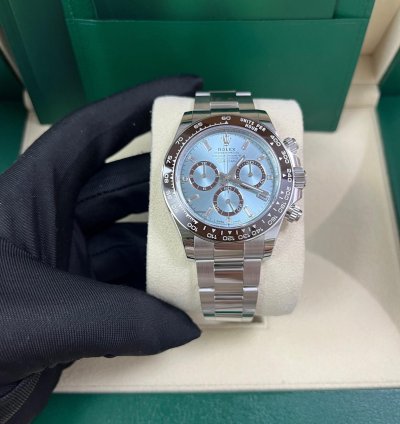 Rolex Daytona Platinum Daytona Ice Blue Baguette Dial 126506