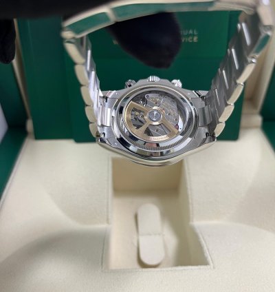 Rolex Daytona Platinum Daytona Ice Blue Baguette Dial 126506