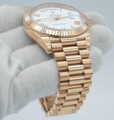 Rolex Day-date 40 White Roman Dial