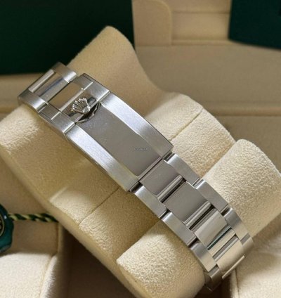Rolex Daytona Platinum Diamonds