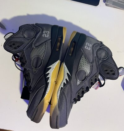 Jordan 5 Off White Muslins