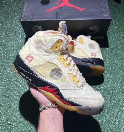 Jordan 5 Off White Sail Size 9