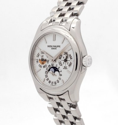 Patek Philippe Perpetual Calendar 5136 1g Complete Box And Original Warranty