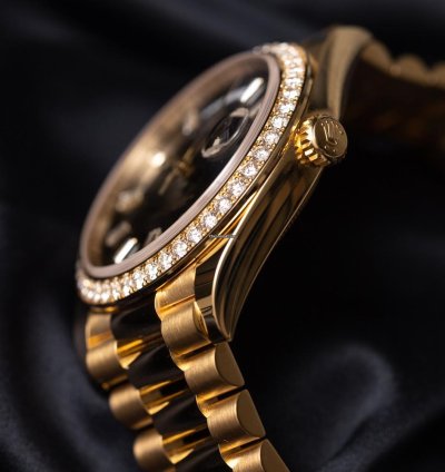 Rolex Day-date 40 Yellow Gold 228348rbr New