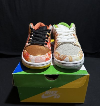 Nike Sb Dunk Low Street Hawker