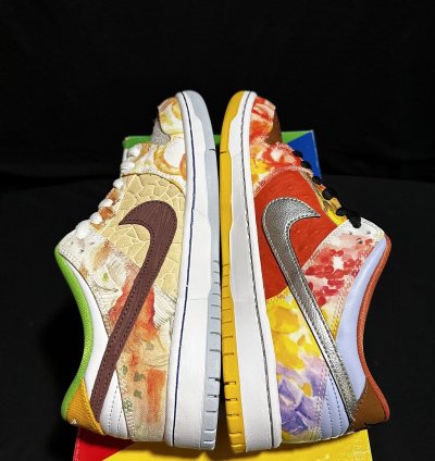 Nike Sb Dunk Low Street Hawker