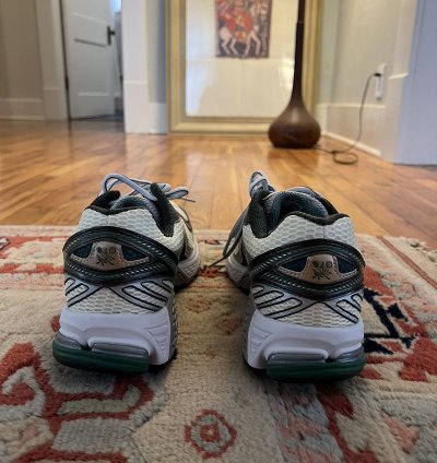 Aim Leon Dore New Balance 860v2 - Green White Sneaker