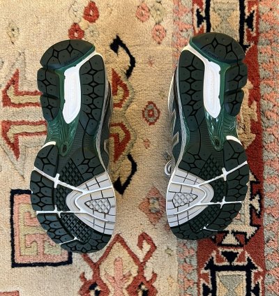 Aim Leon Dore New Balance 860v2 - Green White Sneaker