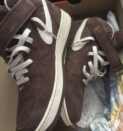 2022 Air Force 1 Mid Chocolate