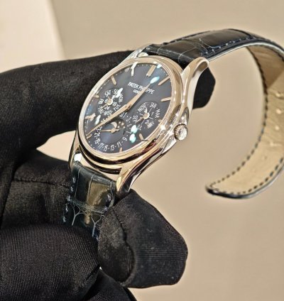 Patek Philippe Perpetual Calendar 5140p-001