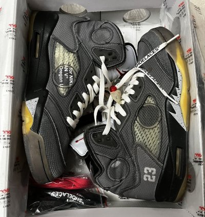 Jordan 5 Offwhite