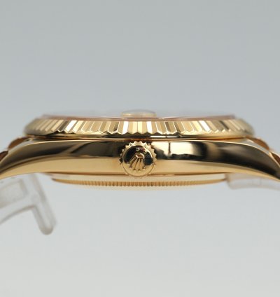 Rolex Day-date 40 Yellow Gold Champagne Roman Numeral Dial 228238 Full Set